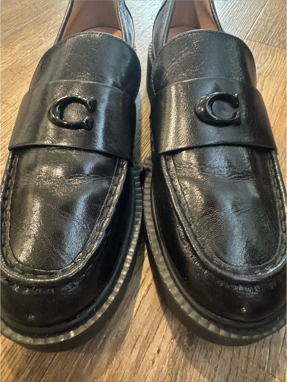 Coach Black Leah Leather Chunky Logo Platform Loafers Sz 9 - Picture 2 of 8